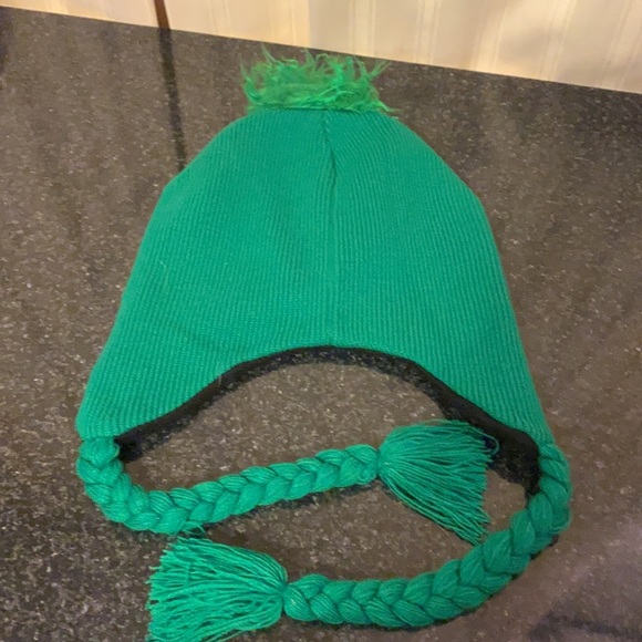 Dr Seuss Winter Hat - Picture 5 of 8